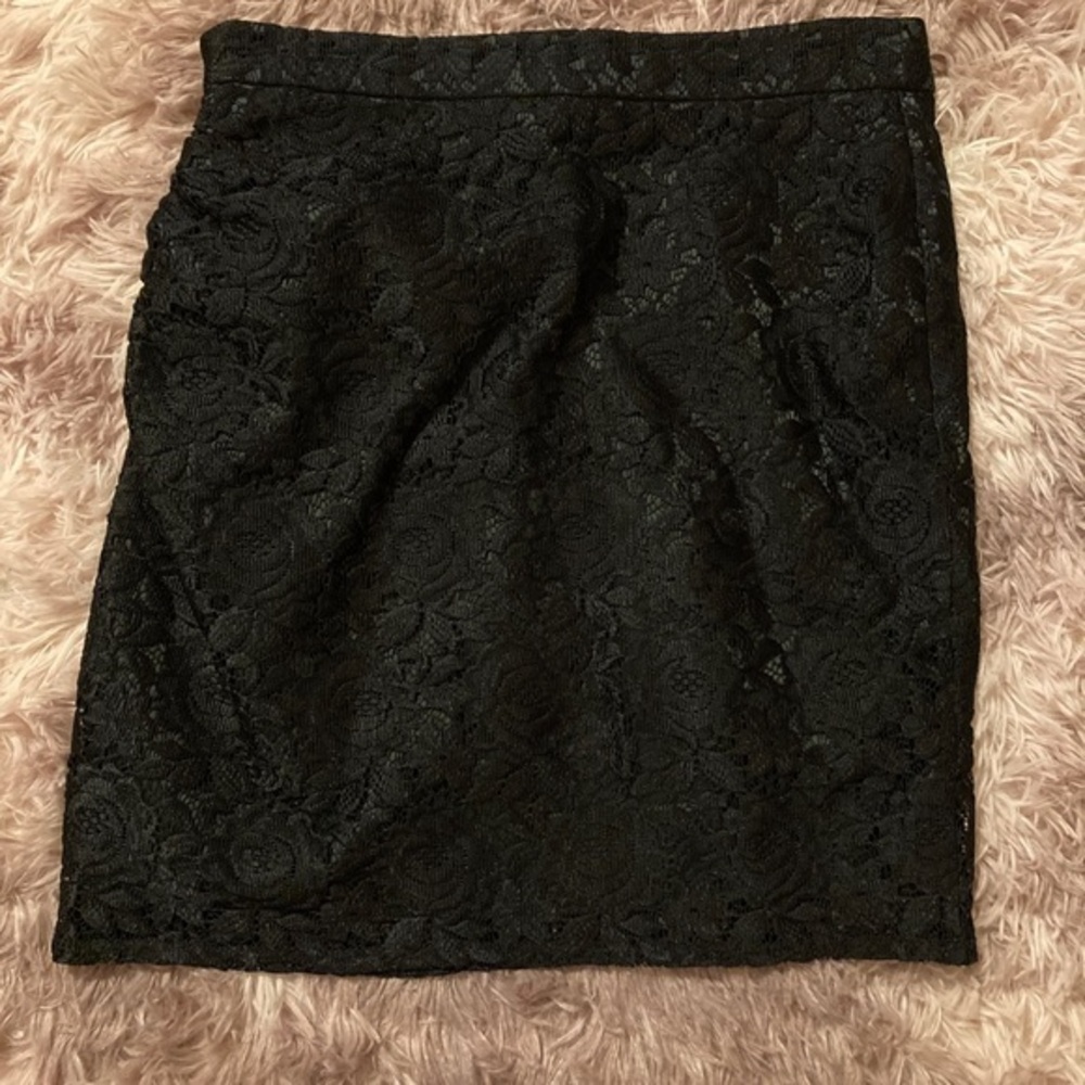 Reiss Size 4 Lace Mini Skirt